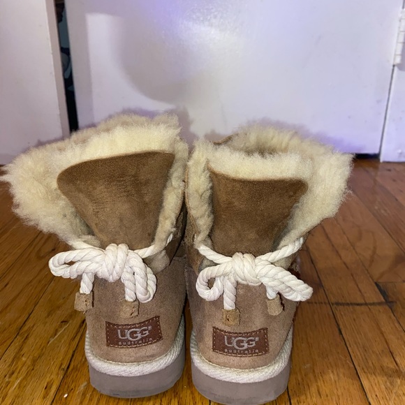 UGG Selene Chestnut Mini Boot size 7 - Picture 3 of 5